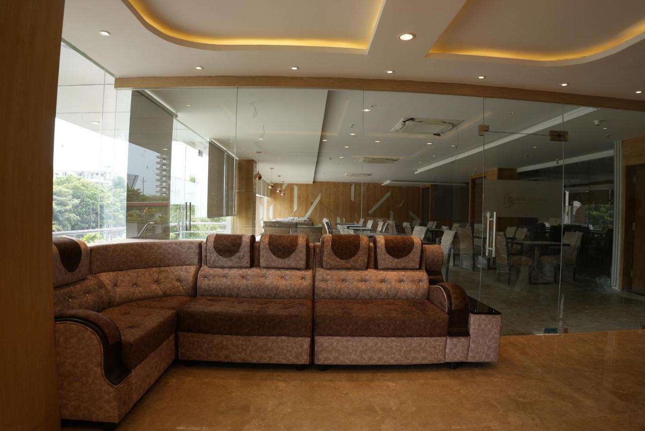 Hotel Ocean Vista Bay Visakhapatnam Exterior photo