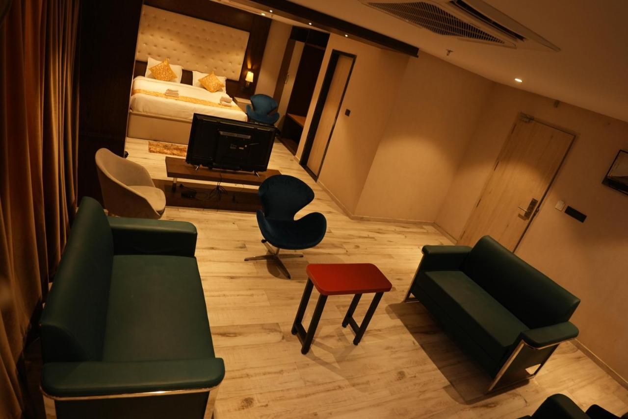 Hotel Ocean Vista Bay Visakhapatnam Exterior photo